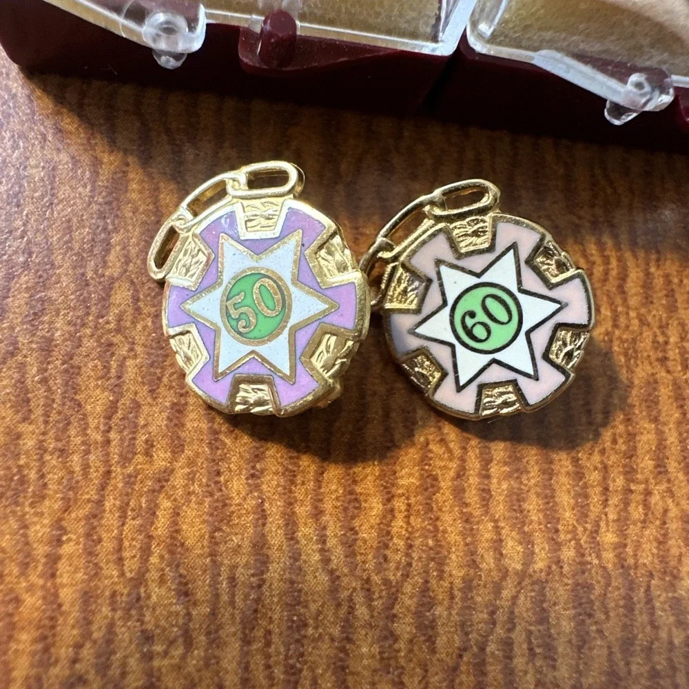 Vintage IOOF Odd Fellows Rebekah Degree Veteran 50 & 60Year Member Jewel/Pins